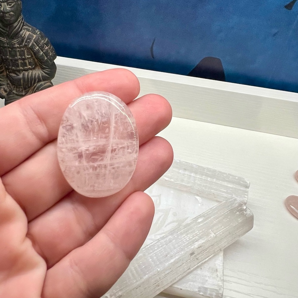 Worry Stone - Rose Quarts